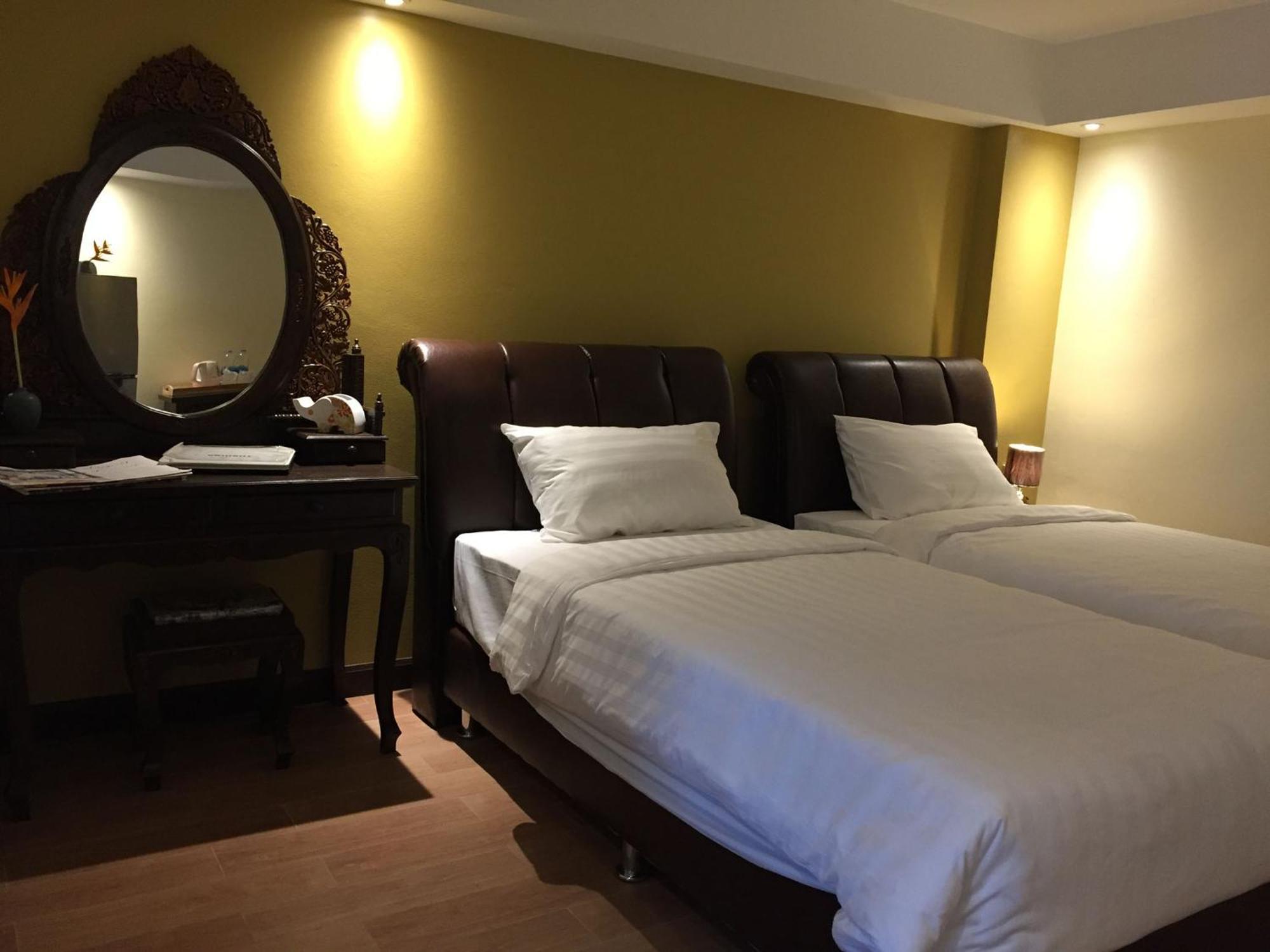 Baan Sang Singh Hotel Chiang Mai Bagian luar foto